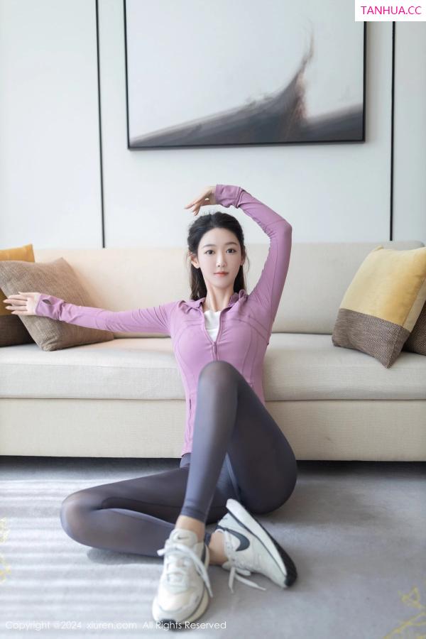 唐安琪  [XiuRen]高清写真图 2024.03.11 No.8212 唐安琪 瑜伽美腿第4张图片
